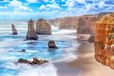 Great Ocean road bus tour with many stops and a forest walk
